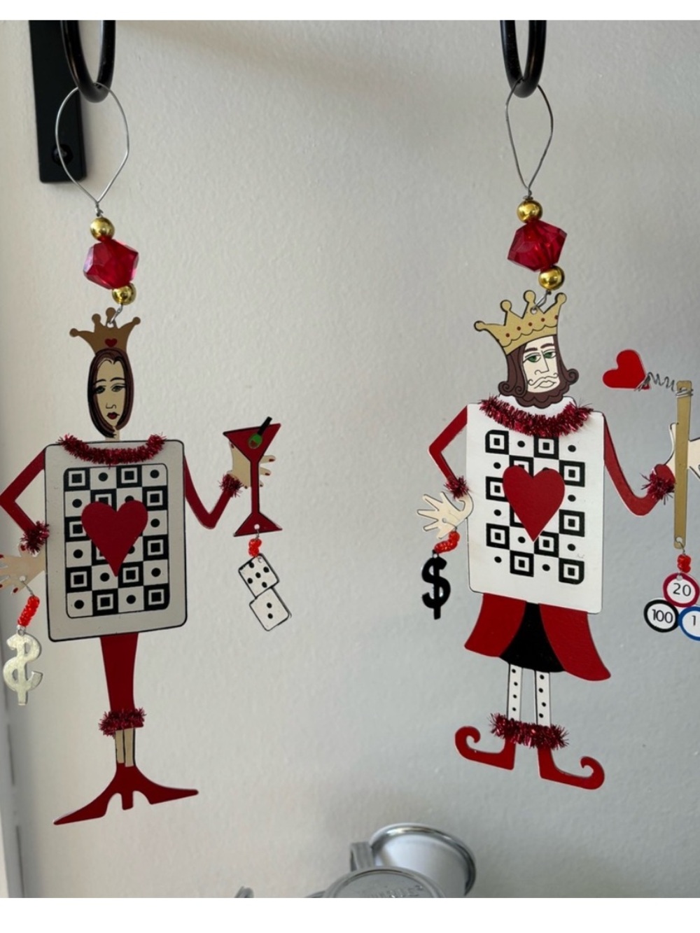 Karen Rossi Silvestri Metal Art King and Queen of Hearts Painted Hanging Decor